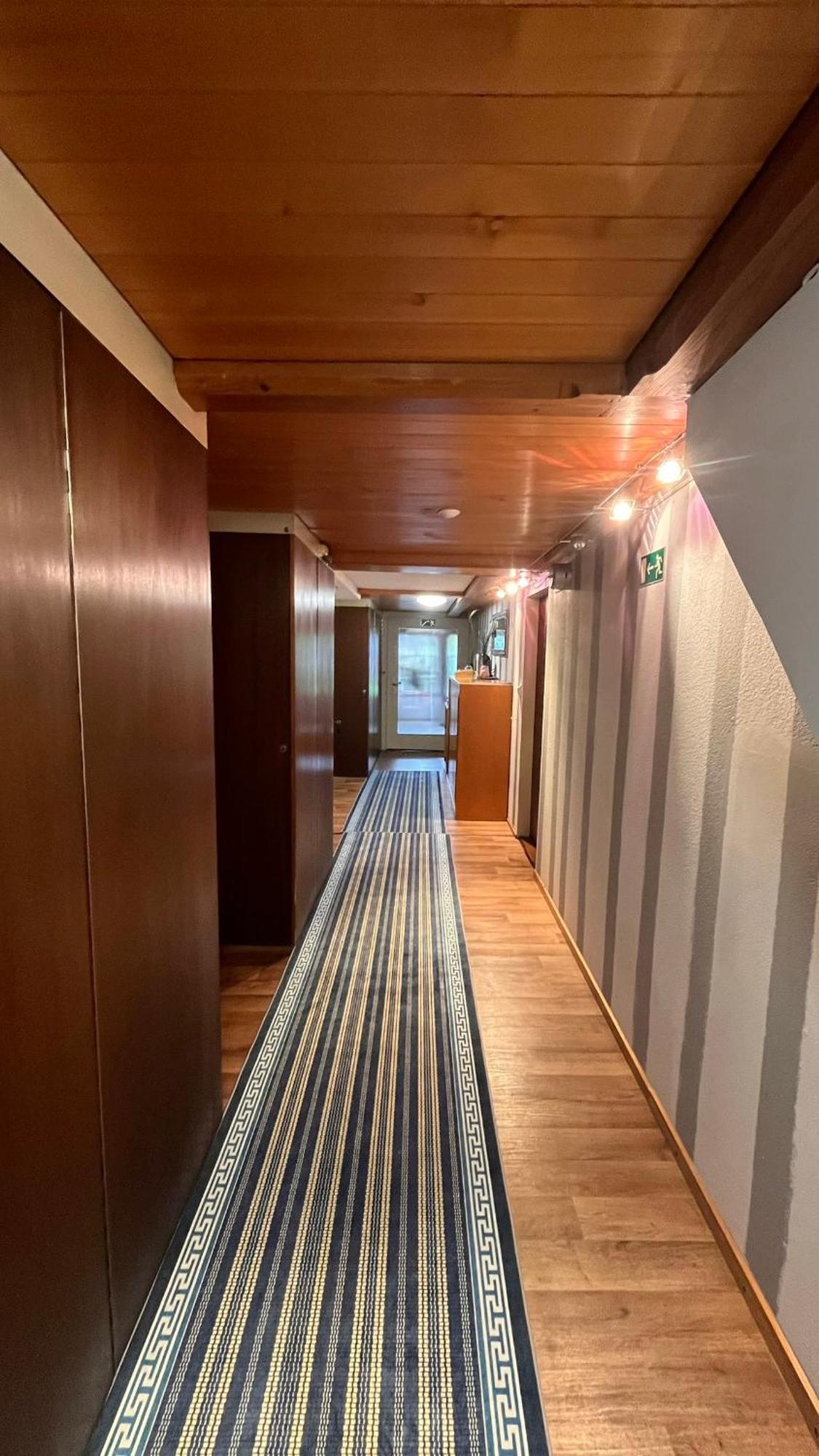 "Terrasse" Nessental Hotel Gadmen Bagian luar foto